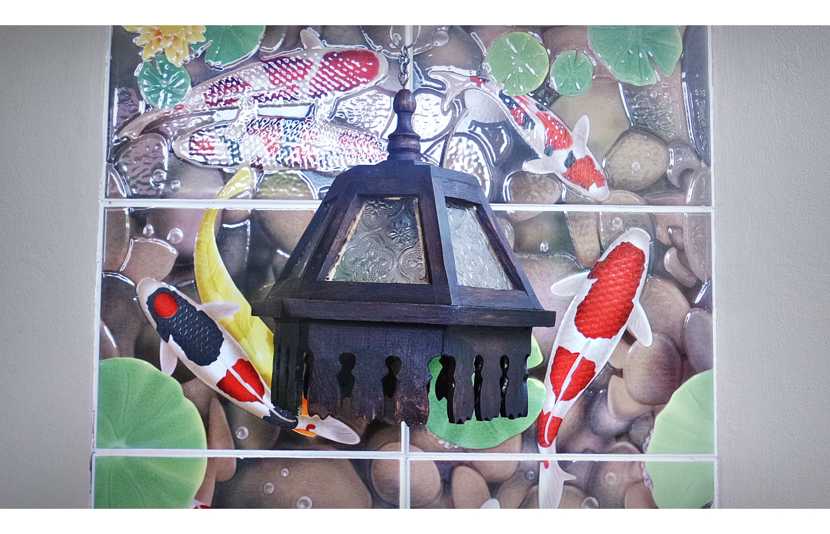 โคมไฟไม้สัก ทรง 6 เหลี่ยม กระรอบด้าน