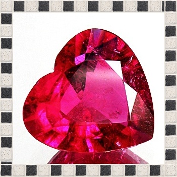 พลอยรูเบลไลท์ RUBELLITE รูปหัวใจ น้ำหนัก 3.78 กะรัต ขนาดตามใบเซอร์ 11.22x11.99x5.11 มิล สีชมพูบานเย็นเข้มเกือบแดง สีโทนหวาน สีสวยค่ะ หน้ากว้าง ไฟดี