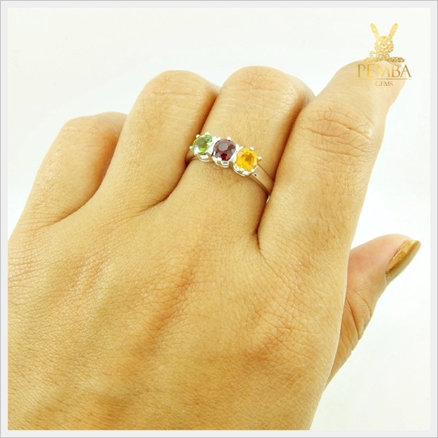 แหวนพลอยแท้ 3 สี ในสไตล์ที่เป็นคุณ เงินแท้925 ชุบทองคำขาว แหวนพลอยแท้