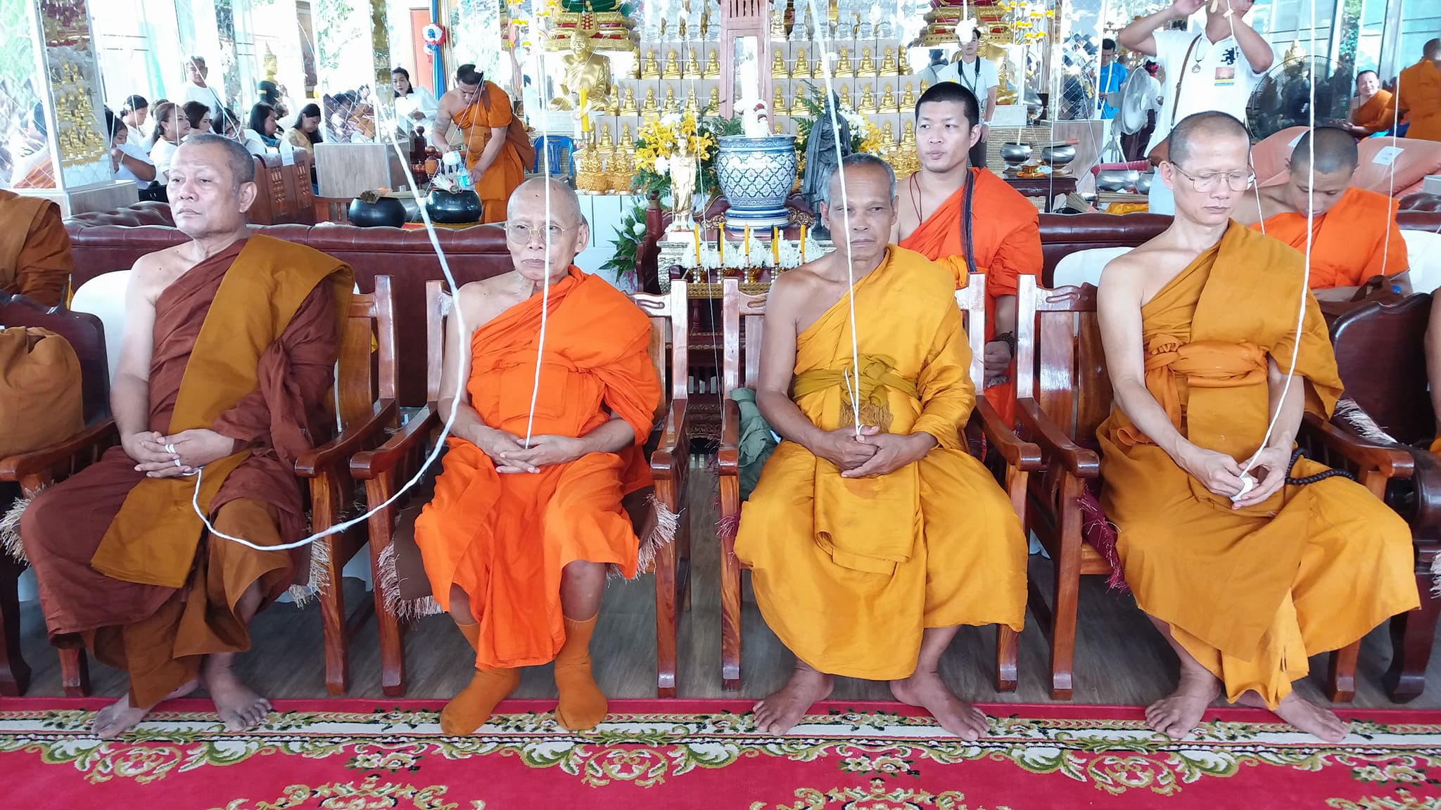 รูปหล่อ หลวงพ่อศักสิทธิ์ วัดท่าซุง (พระบูชา ขนาดตั้งบูชา หน้าตัก5นิ้ว สูง8นิ้ว) ปี2561 - หลวงพ่อเล็ก วัดท่าขนุน ร่วมปลุกเสก