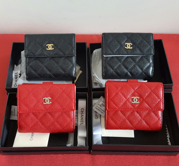กระเป๋าสตางค์ cn caviar wallet สีดำและแดง ใบสั้น ใส่แบงค์ได้