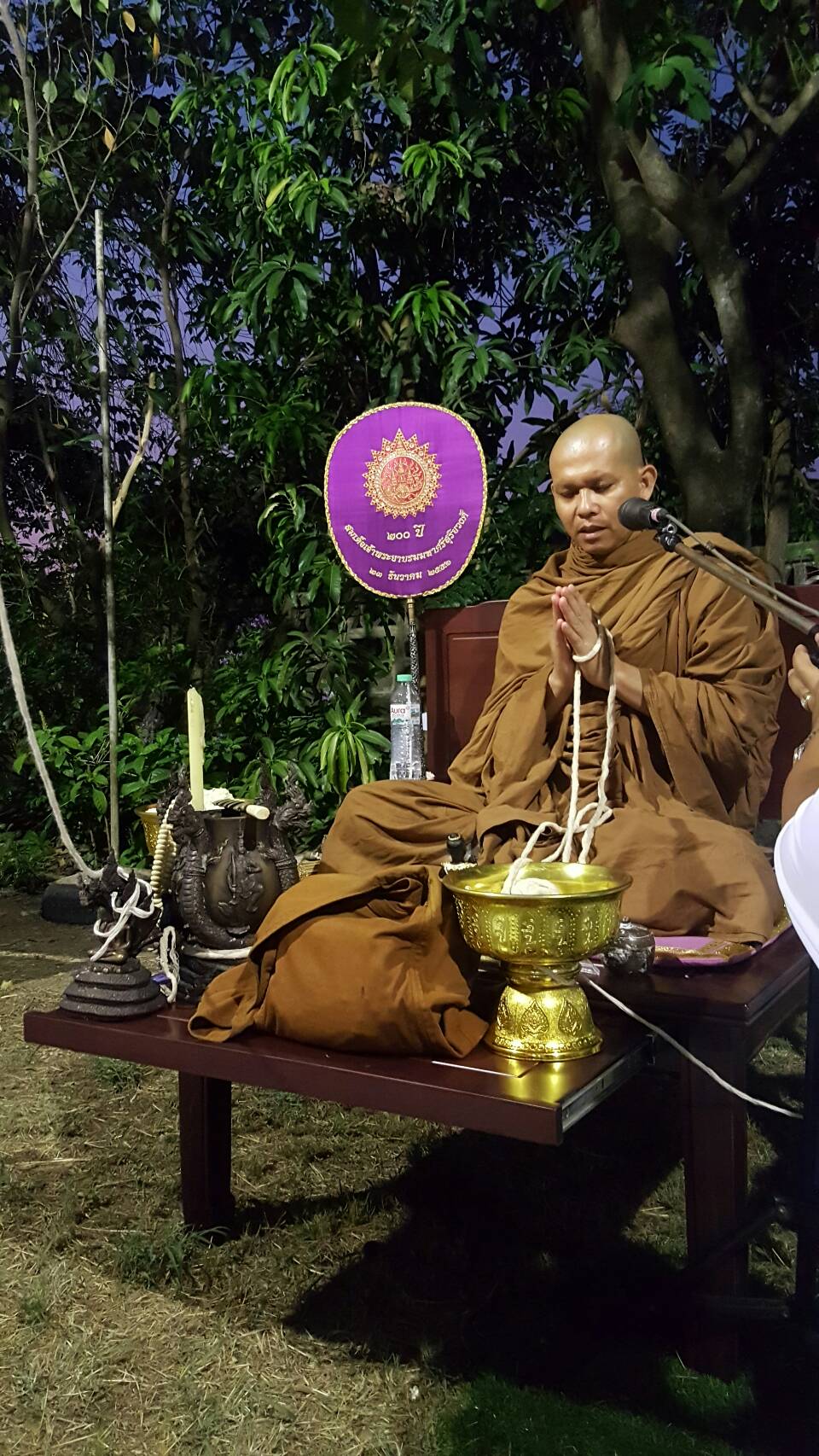 กุมารทอง อมตฤทธิ์ เนื้อทองเหลือง อุดมวลสาร ปี2559 (ขนาดตั้งบูชา หน้าตัก4นิ้ว สูง7นิ้ว) - (หลวงพ่อรักษ์ หลวงปู่ยวง ปลุกเสก)