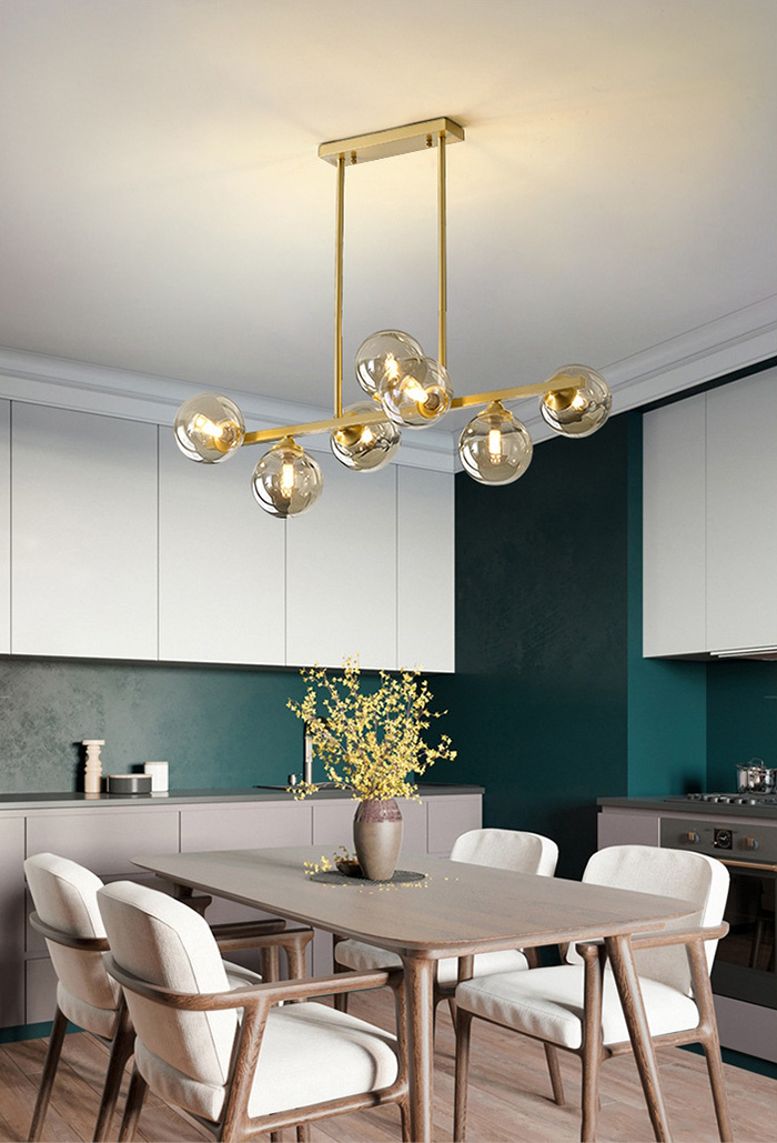 โคมไฟแขวนเพดานสไตล์โมเดิร์นโครงสีทองเหลืองโป๊ะโคมแก้วทรงกลมสีเหลืองใส [JB1438]