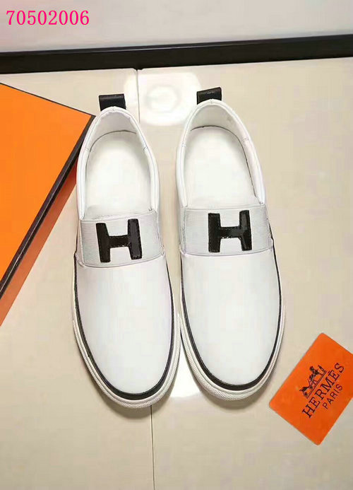 hm men แบบอีกเยอะกดดูด้านในค่ะ size 38-44 ,45-46 มีบางแบบ