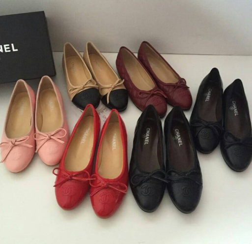 พร้อมส่ง รองเท้า cn flat lamb skin มีหลายสี สอบถามไซส์ได้ค่ะสต็อคของเปลี่ยนตลอด