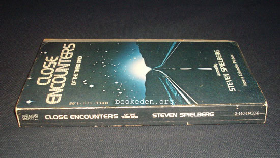 Close Encounters of the Third Kind (ภาษาอังกฤษ)