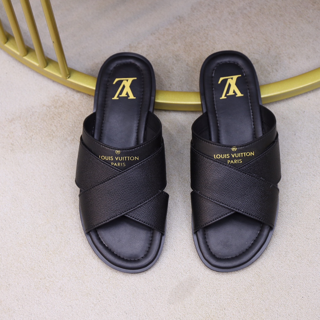 รองเท้าแตะ lv sandal ชาย มีหลายสี ไซส์ 38-44 กดดูด้านใน