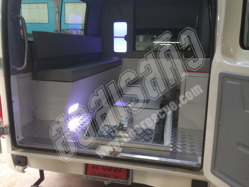 รถพยาบาล,รถพยาบาลแอมบูแลนซ์ KB