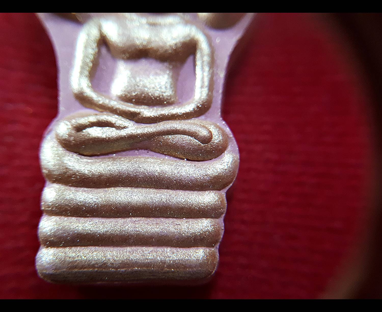 พระนาคปรก(หลวงพ่อนาค) องค์ครู หลัง 3บรมครู(หลวงพ่อกวย หลวงปุ่ปรง หลวงปู่เย็น) - เนื้อผงอิทธิเจว่านสบู่เลือด ปี2556