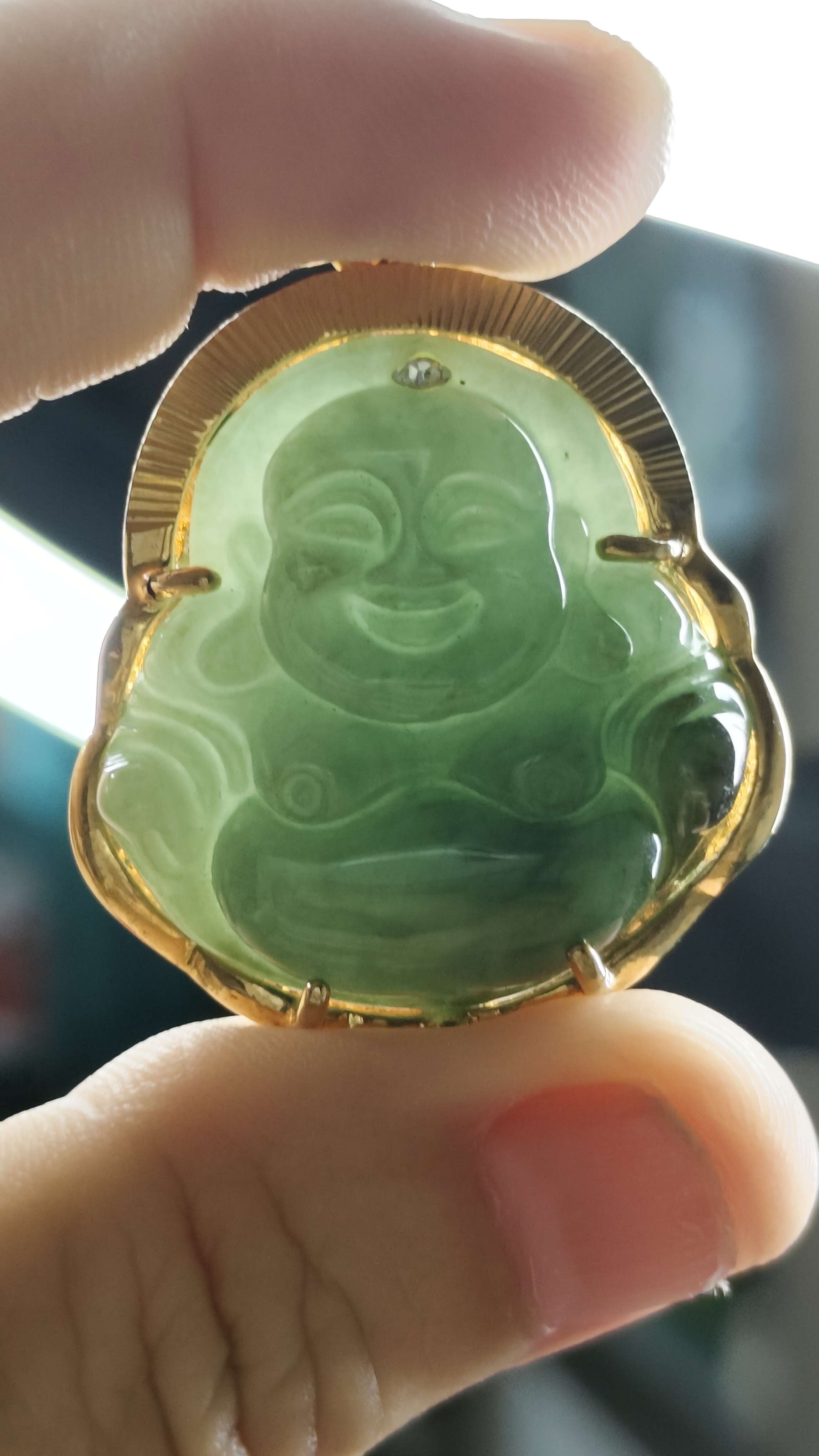 #จี้หยกเนื้อแก้วแกะพระสังกัจจายน์ C-035