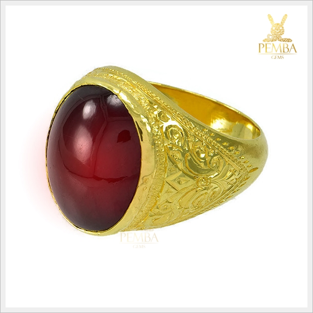 แหวนทับทิมแท้ ทองแท้ สีแดงเข้ม โดดเด่นเต็มๆ นิ้ว(สอบถามราคาได้ค่ะ)