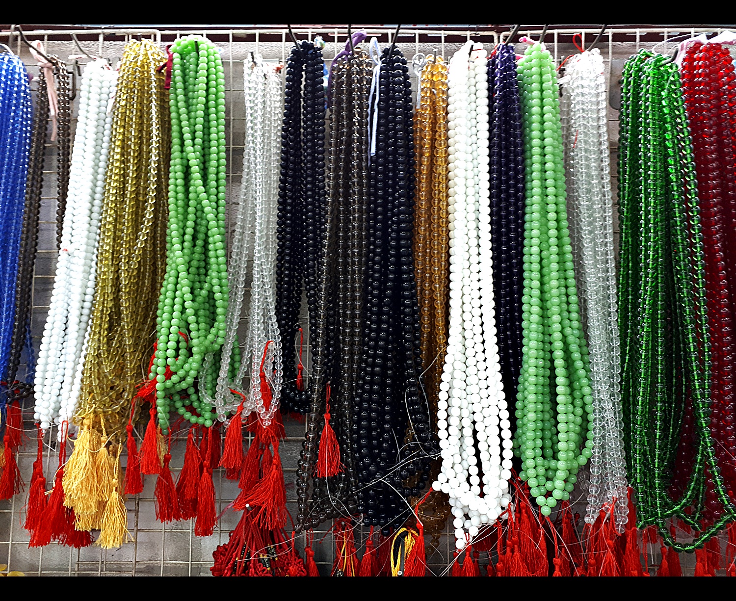 ข้อมือหิน แฟชั่น เครื่องประดับ คละแบบ (ขายปลีก ขายส่ง)