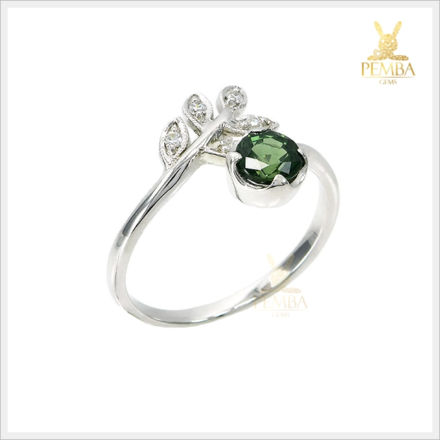 แหวนเขียวส่องแท้ ดีไซน์ใบมะกอกสุดเก๋ เงินแท้925 แหวนพลอยแท้