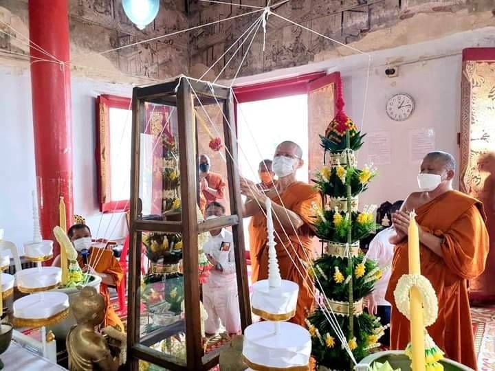 พระสิบทัศน์ (พระพุทธ 10ปาง พระประจำวันเกิด คุ้มครองดวงชะตา หนุนเสริมวาสนา) หลังยันต์หัวใจพระโพธิ์สัตว์ เนื้อแก่ยาวาสนาจินดามณี ฝั่งพลอยเสก สีน้ำตาลเข้ม ปี2565 #พิธีสงเคราะห์ด้วยคาถาเงินล้านสูตรพิเศษ #พิธีนพเคราะห์พระพิชัยสงคราม #พิธีเจ้าสัว #รับประกันแท้