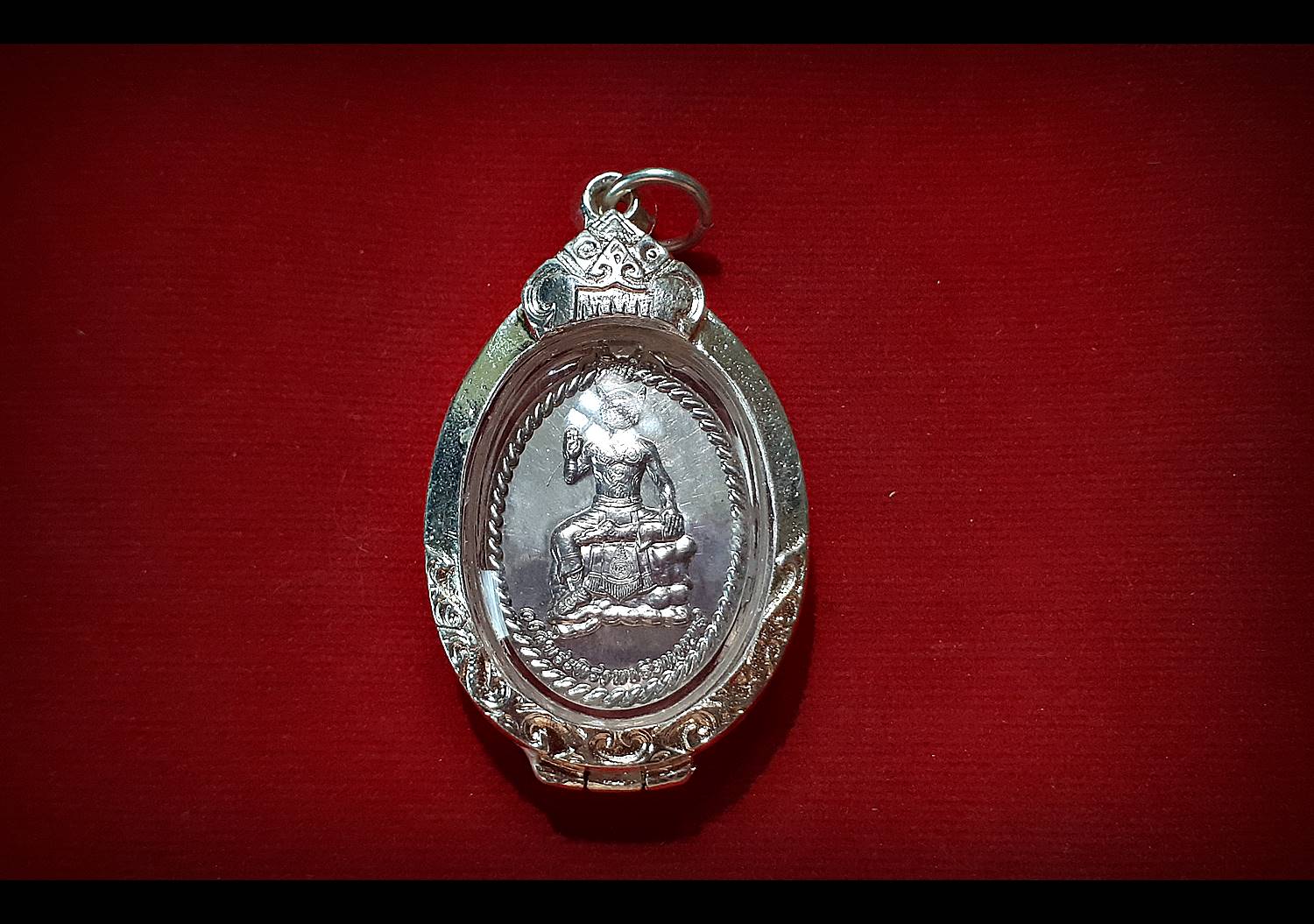 เหรียญพระพิราพ ไภรวะ ปางประทานพร ด้านหลังอักขระยันต์และคำอวยพร เนื้อตะกั่วนำฤกษ์ลองพิมพ์ (สร้างเสก โดย พ่อครูพระอาจารย์ศิริพงศ์ คุรุพันธ์กิจ) ปี2561