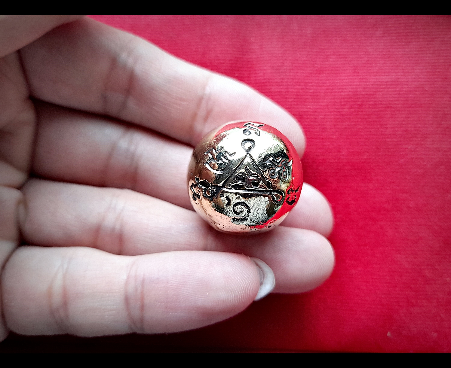 ลูกกริ่งมหาฤทธิ์พิชัยสงคราม(สร้างตามตำหรับวิชามอญวิชาพิชัยสงครามโบราณ พิธีหลวงปู่พระมหาเถรคันฉ่อง วัดป่าแก้ว มาสงเคราห์) เนื้อชนวนมหาสะท้อน ด้านใน บรรจุกริ่งปรอทกรอ ปี2564 #รับประกันแท้