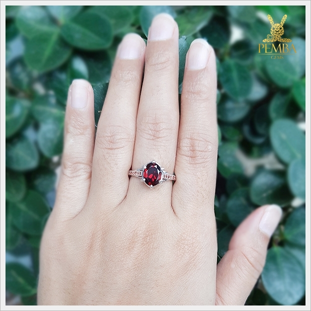 แหวนโกเมนแท้ อัญมณีแดงแก่ก่ำโกเมนเอก เงินแท้925 แหวนพลอยแท้