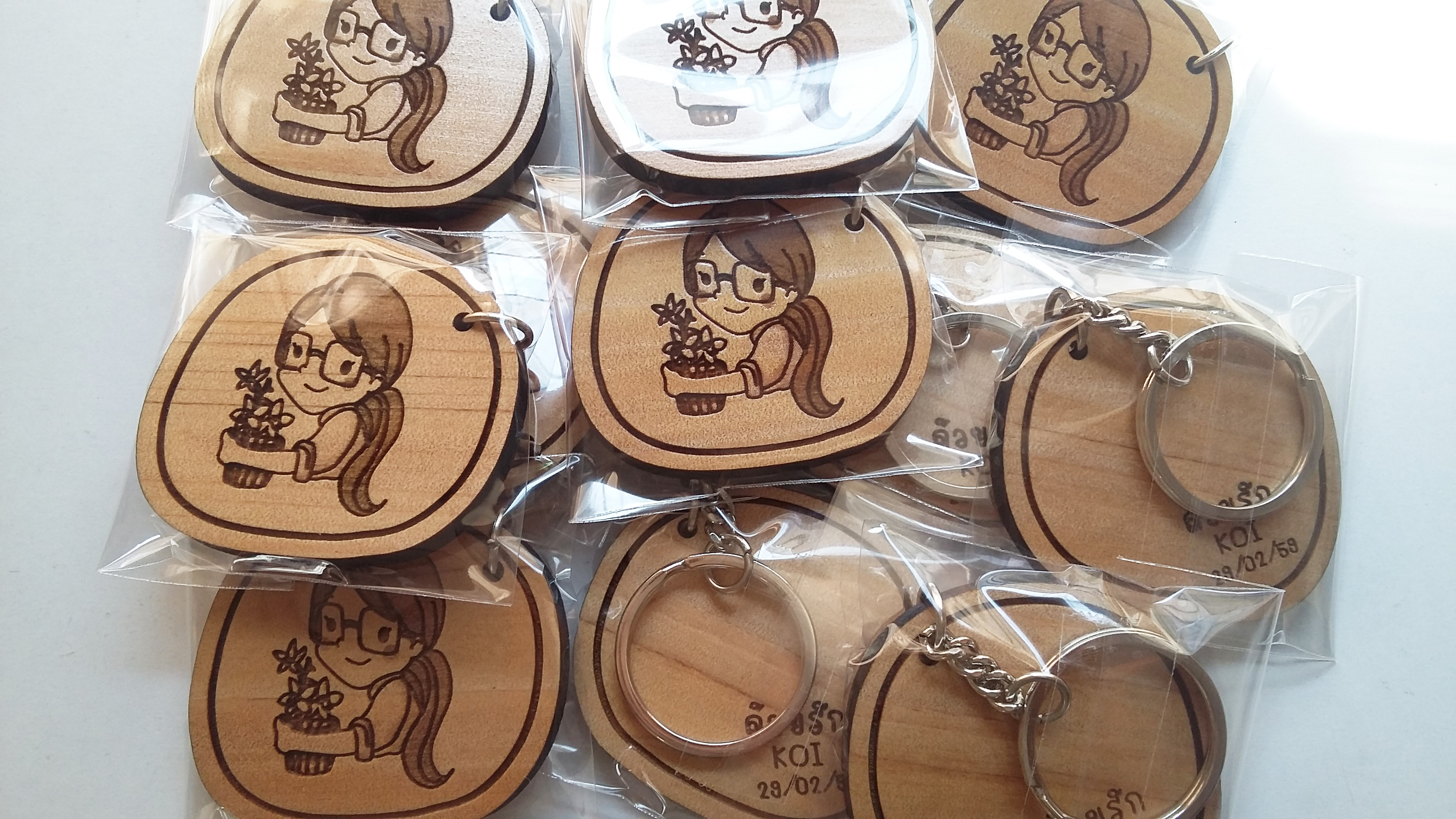 พวงกุญแจไม้ พวงกุญแจที่ระลึก - ของที่ระลึกขอบคุณ