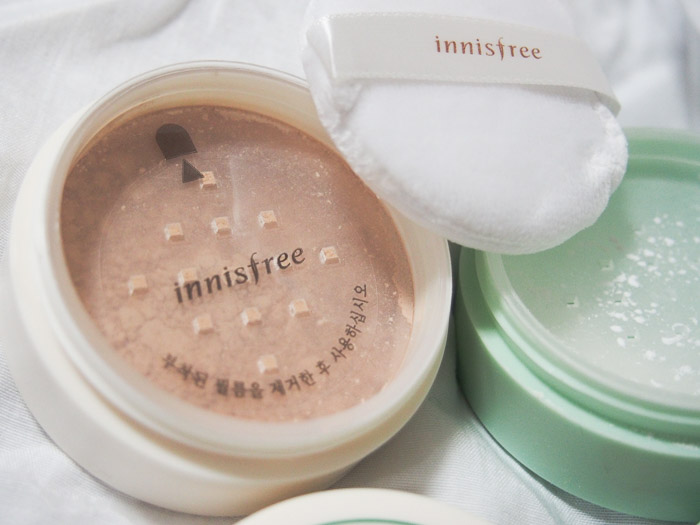 (ขายส่ง 210-) Innisfree No Sebum Blur Powder 5g แป้งฝุ่นเบลอรูขุมขน และความไม่เรียบเนียนของผิว พร้อมควบคุมความมัน เนื้อบางเบา ให้ผิวดูเนียนนุ่ม น่าสัมผัส