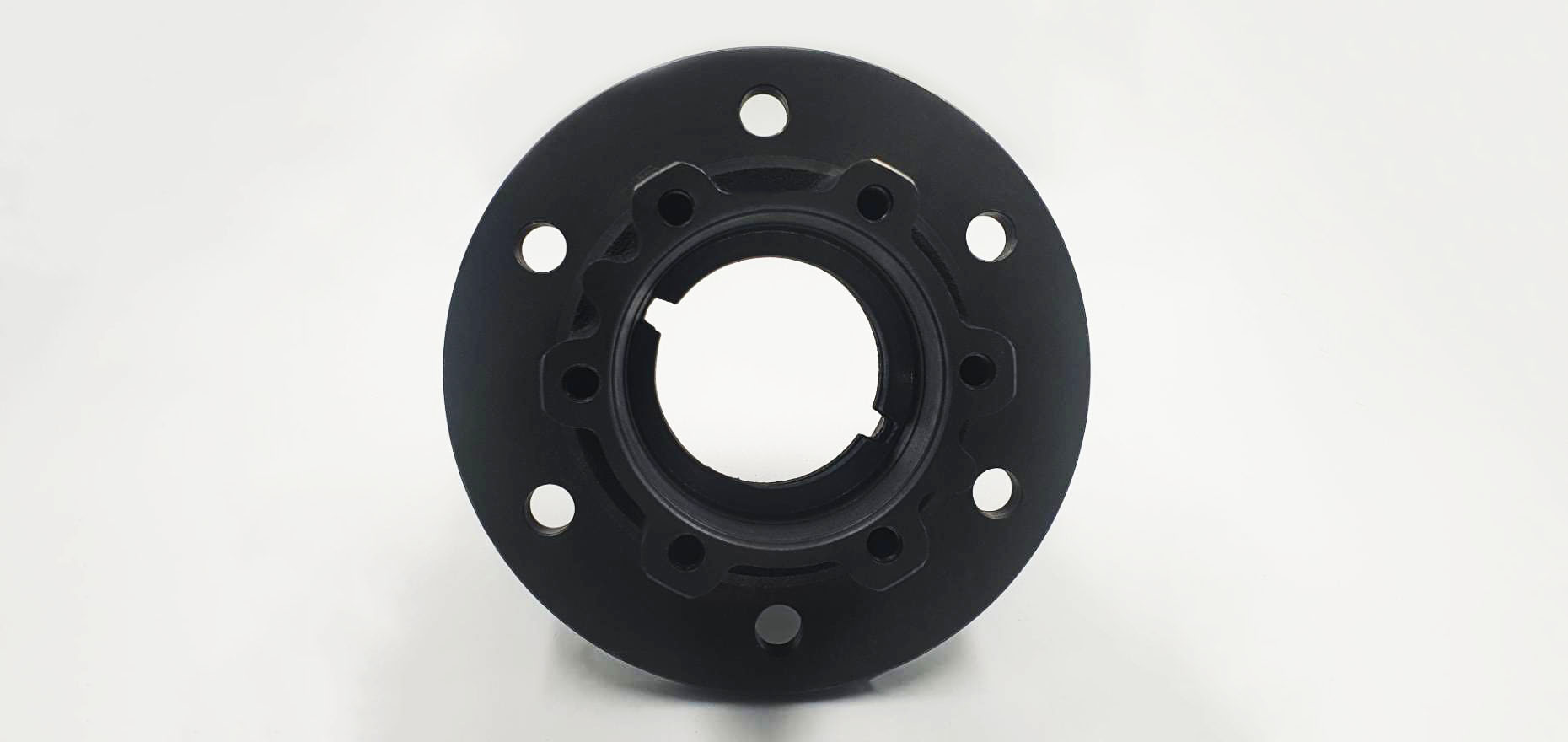 ดุมล้อ ABS 6 รู เพลาลอย (ดุมเปล่า) ใช้กับ Isuzu D-Max NKR ที่แปลงใส่เพลาลอยแล้ว สินค้าใหม่จากโรงงาน ราคาต่อชิ้น/ข้าง