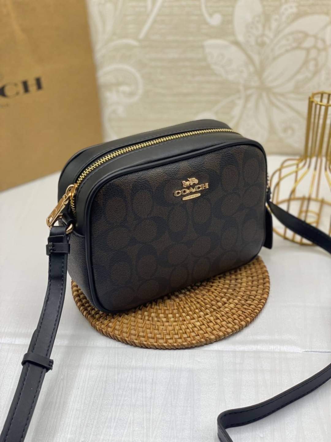 Coach Mini Jamie Camera Bag (แอดไลน์ก่อนสั่งซื้อ)