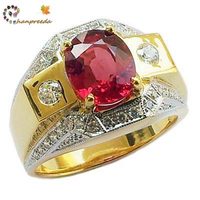 Ruby Man Ring แหวนพลอยแดง ล้อมเพชร ทองคำ YG หนัก 15.318 กรัม พลอยแดง แทนซาเนีย หนัก 3.46 กะรัต เพชรเม็ดใหญ่ 2 เม็ด 0.20 กะรัต เพชรเม็ดเล็ก 38 เม็ด