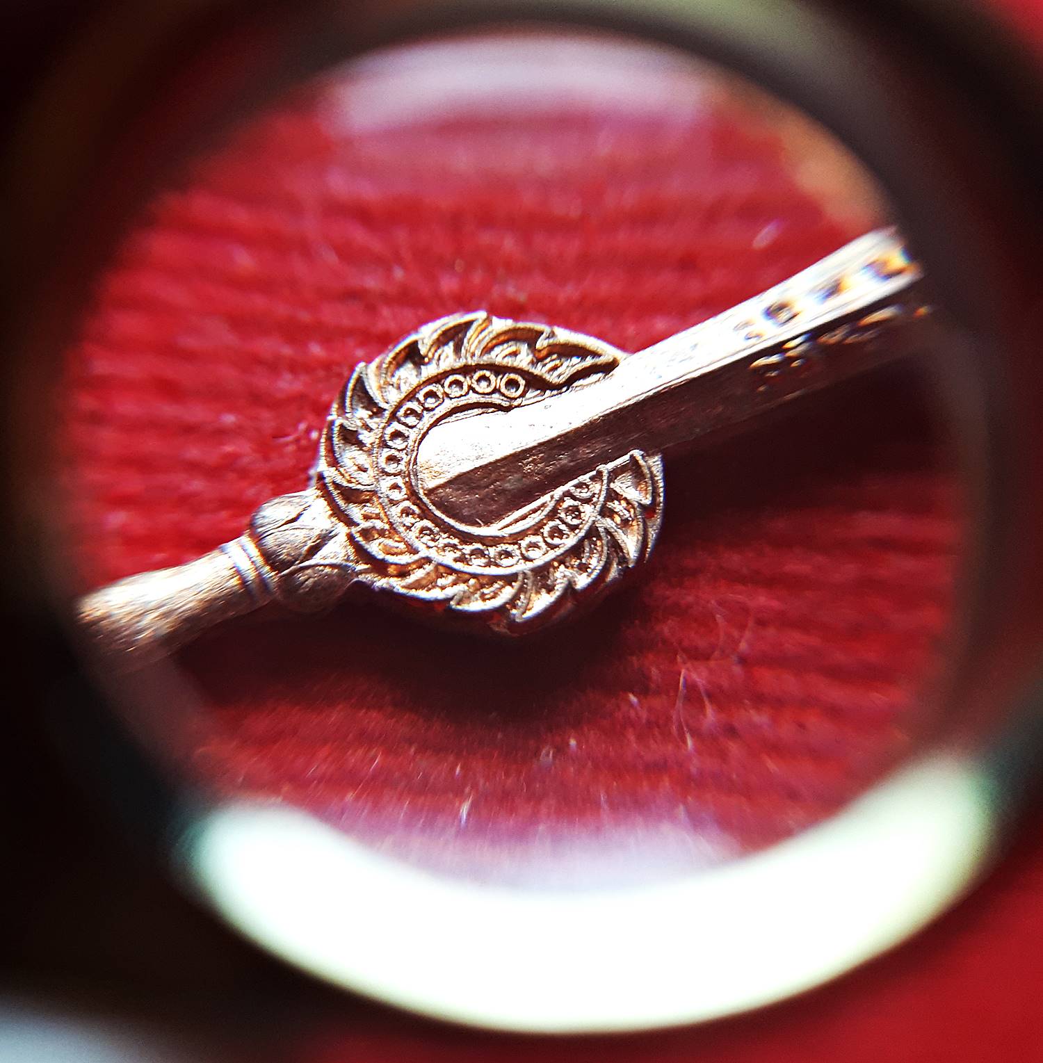 พระขรรค์ จักราวุธกำราบมาร มหาสะท้อน (ขนาดเล็ก) เนื้อทองแดงรวมมหาชนวน ปี2559