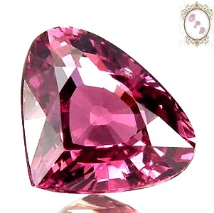 PURPLE SAPPHIRE UNHEATED พลอยเนื้อเเข็งทรงหัวใจ รูปร่างสวยเก๋ ไม่เผา หนัก2.07กะรัต ขนาด7.1x8.4x4.3 มิล สีม่วงอมชมพู สวยหวาน เนื้อสะอาดคะ