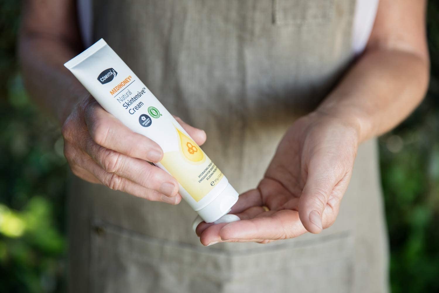 ครีมบำรุงผิวผสมน้ำผึ้งธรรมชาติ COMVITA MEDIHONEY Natural Skintensive Cream