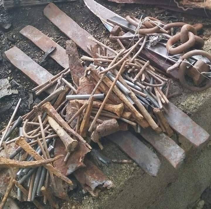 มีดหมอ มงคลฟ้าครอบจักรวาล (ใบมีดตีจากเหล็กอาถรรพ์300ชั้น) หัวด้าม-ท้าวเวสสุวรรณ เนื้อสัตตะโลหะ (ปลอก-ไม้สาธร รัดหวาย4เส้น) ปี2564-2565 #ปลุกเสก9พิธี #รับประกันแท้