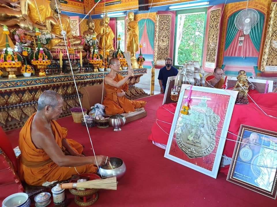 มีดหมอ (มีดลูกพราห์ม) ใบเหล็กดามัสกัส (เหล็กลาย ขึ้นรูปตีเหล็กด้วยโลหะอาถรรพ์ ตีเหล็ก 300ชั้น งานทำมือ) (ยาว9นิ้ว) ปี2563 #รับประกันแท้ - หลวงพ่อเล็ก วัดท่าขนุน