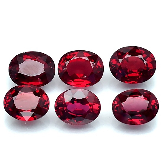 Ruby พลอยทับทิม แทนซาเนีย รูปไข่ จำนวน 6 เม็ด น้ำหนักรวม 2.63 กะรัต ขนาด 5x4 มิล สีแดงเข้ม สีสวย สี top ความสะอาดมองตาเปล่าไม่มีตำหนิ ไฟดี เจียระไนสวย