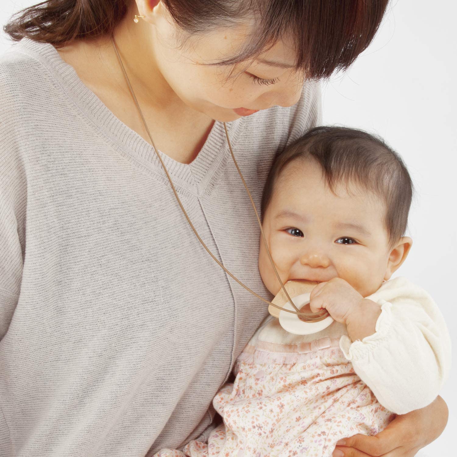 rice teether necklace cookie