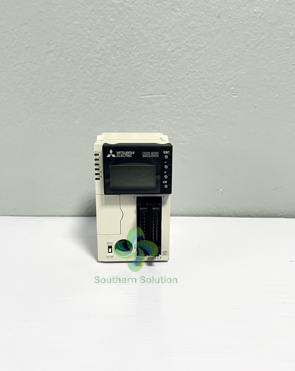 MITSUBISHI PLC MODEL:FX3UC-32MT-LT 16I/16O DC 24V