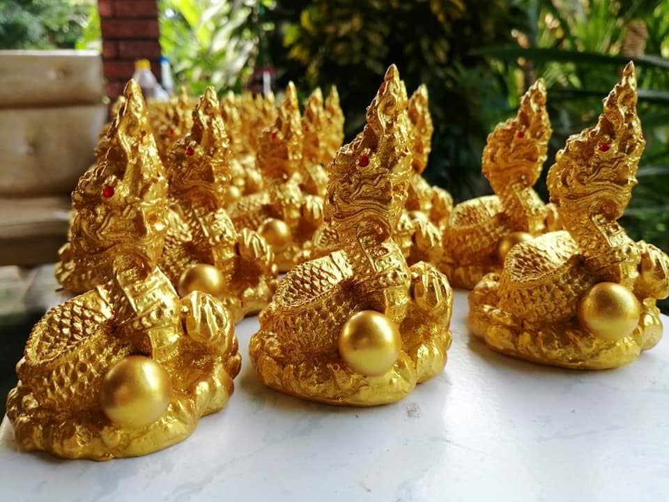รูปหล่อ พญานาค เนื้อเรซิ่น (คุณภาพเกรดA) (ตาเพชรสีแดง) (สูง7.9ซม) (ขายปลีก ขายส่ง)
