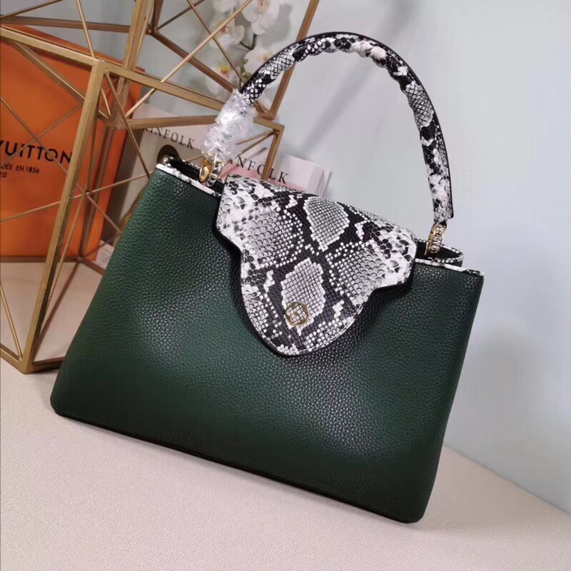 กระเป๋า lv capucines mm 11 นิ้ว มีสาย 14 นิ้วไม่มีสาย