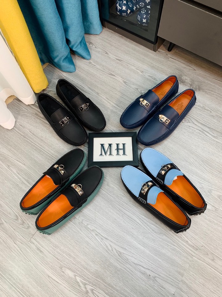รองเท้า hm men loafer ชาย สอบถามไซส์ได้ค่ะสต็อคของเปลี่ยนตลอด