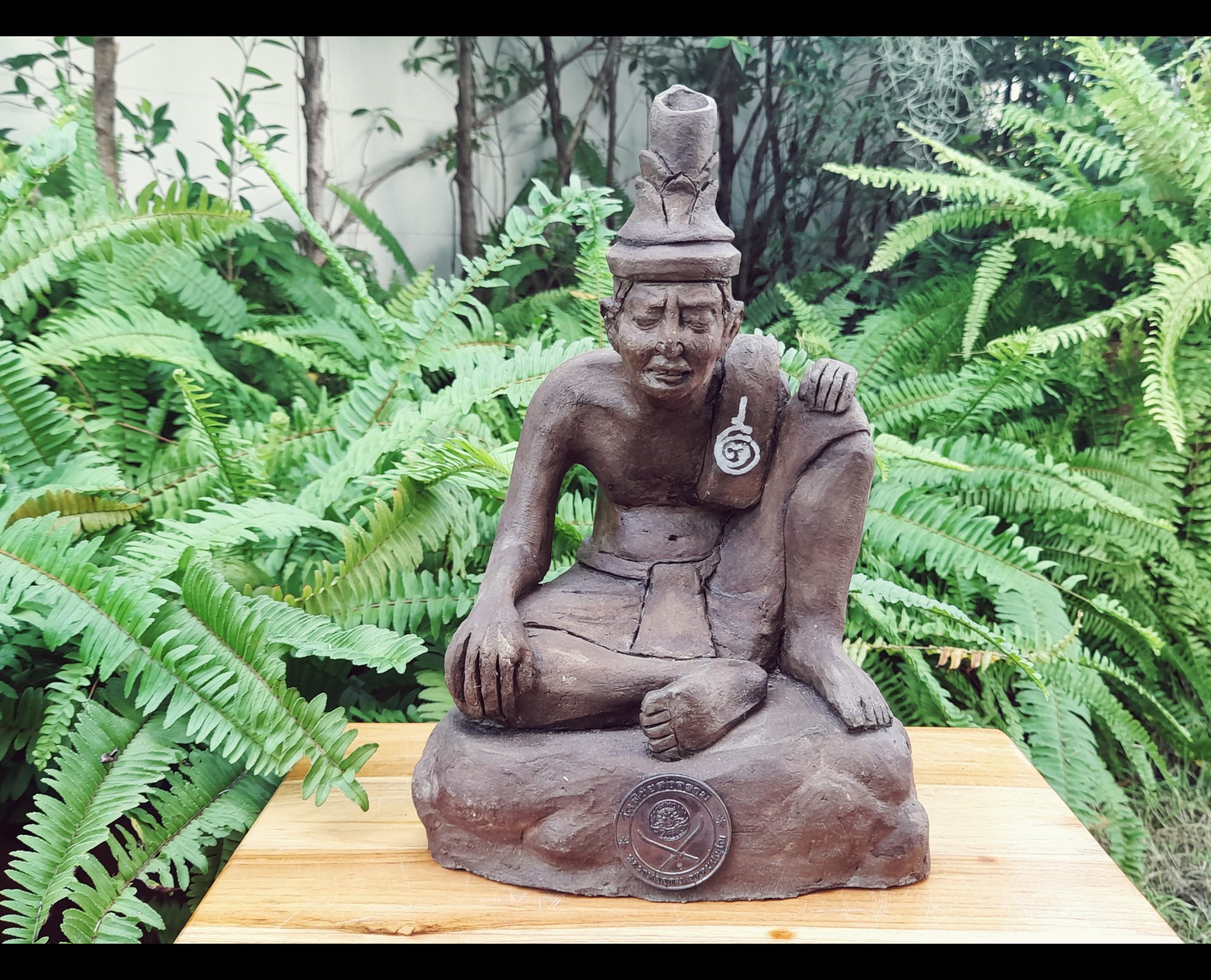 รูปปั้น พ่อปู่ฤาษี นารอท (พ่อแก่) รุ่น2 #รุ่นสุดท้าย พิธีโชคดี เนื้อดินผสมว่าน (ปั้นมือ แบบโบราณ ฐาน7นิ้ว สูง10นิ้ว) จารยันต์ ฐานบรรจุแผ่นยันต์เงิน (จัดสร้าง200ตน) ปี2564 #รับประกันแท้และทัน