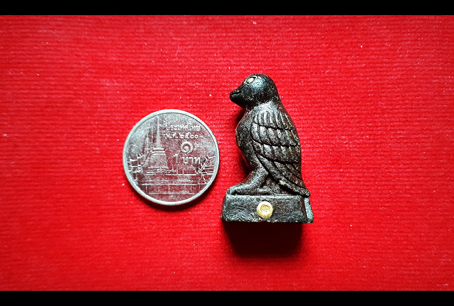 นกสาริกาเรียกทรัพย์ (พุทธคุณ เมตตาเสน่ห์ ค้าขาย เรียกทรัพย์) เนื้อผงคลุกรัก ปี2562