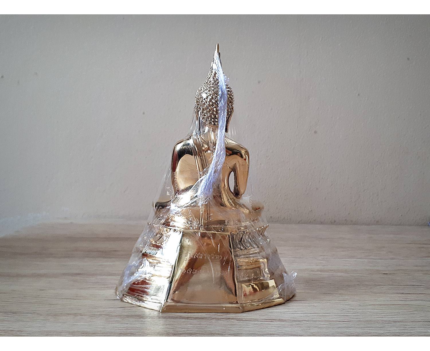 รูปหล่อ หลวงพ่อทอง วัดเขาตะเครา จ.เพรชบุรี เนื้อโลหะทองเหลือง ปัดเงา (หน้าตัก3นิ้วครึ่ง สูง7นิ้ว)