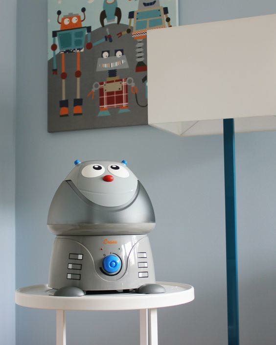 เครื่องสร้างความชื้นในอากาศ Crane USA Adorable Ultrasonic Cool Mist Humidifier (Chip the Robot)