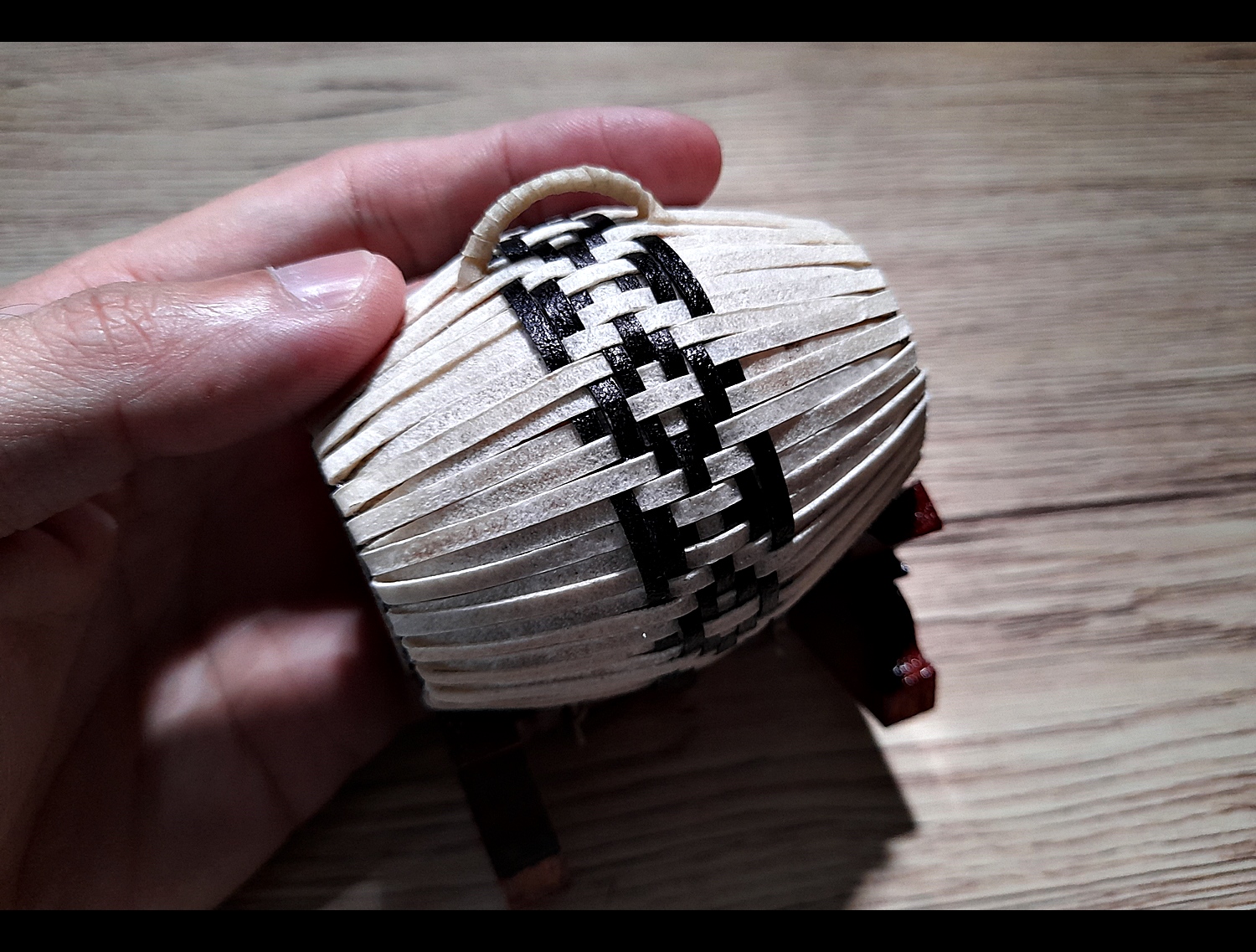 ตะโพน(เล็ก) (ชื่อเสียงโด่งดัง มหาลาภเมตตาเสหน่ห์) - (งานแฮนเมด ทำมือ วัสดุจากหนังวัวแท้ ฐานไม้สักทอง) (ขนาดตั้งบูชา เล็ก) รุ่น2 - (พิธี เสาร์๕)ปี2563