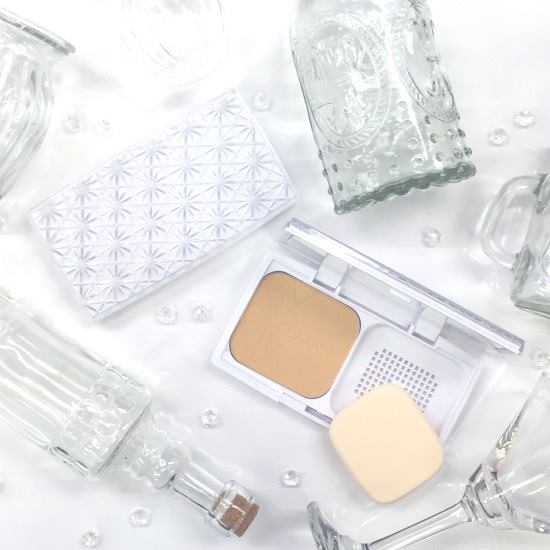 (Refill #EX3) Cezanne UV Foundation EX Premium SPF31PA+++ ขั้นสุดแห่งแป้งเนื้อบางเบาแต่ปกปิดริ้วรอยและรูขุมขนได้อย่างดีเยี่ยม นอกจากให้ความเนียนแล้ว ยังช่วยคุมความมันระหว่างวันได้อย่างดี ให้ลุคผิวสวยสมบูรณ์แบบในขั้นตอนเดียว