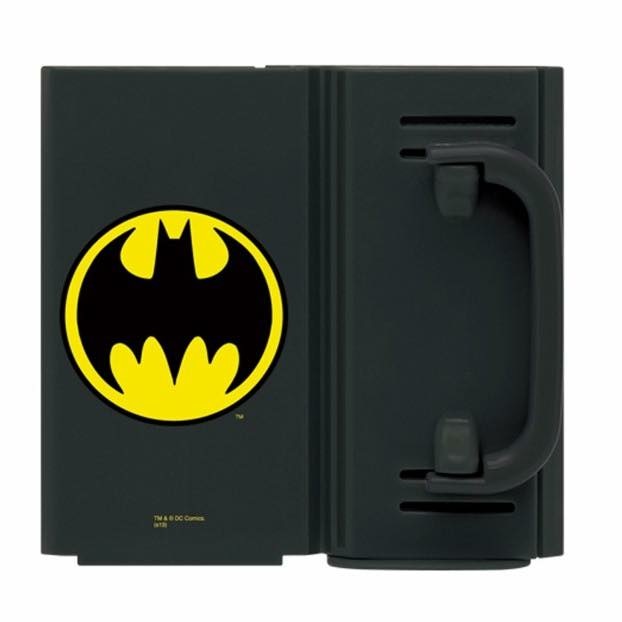 กล่องป้องกันการบีบกล่องเครื่องดื่ม Combi / Skater Baby Drink Holder (Batman)