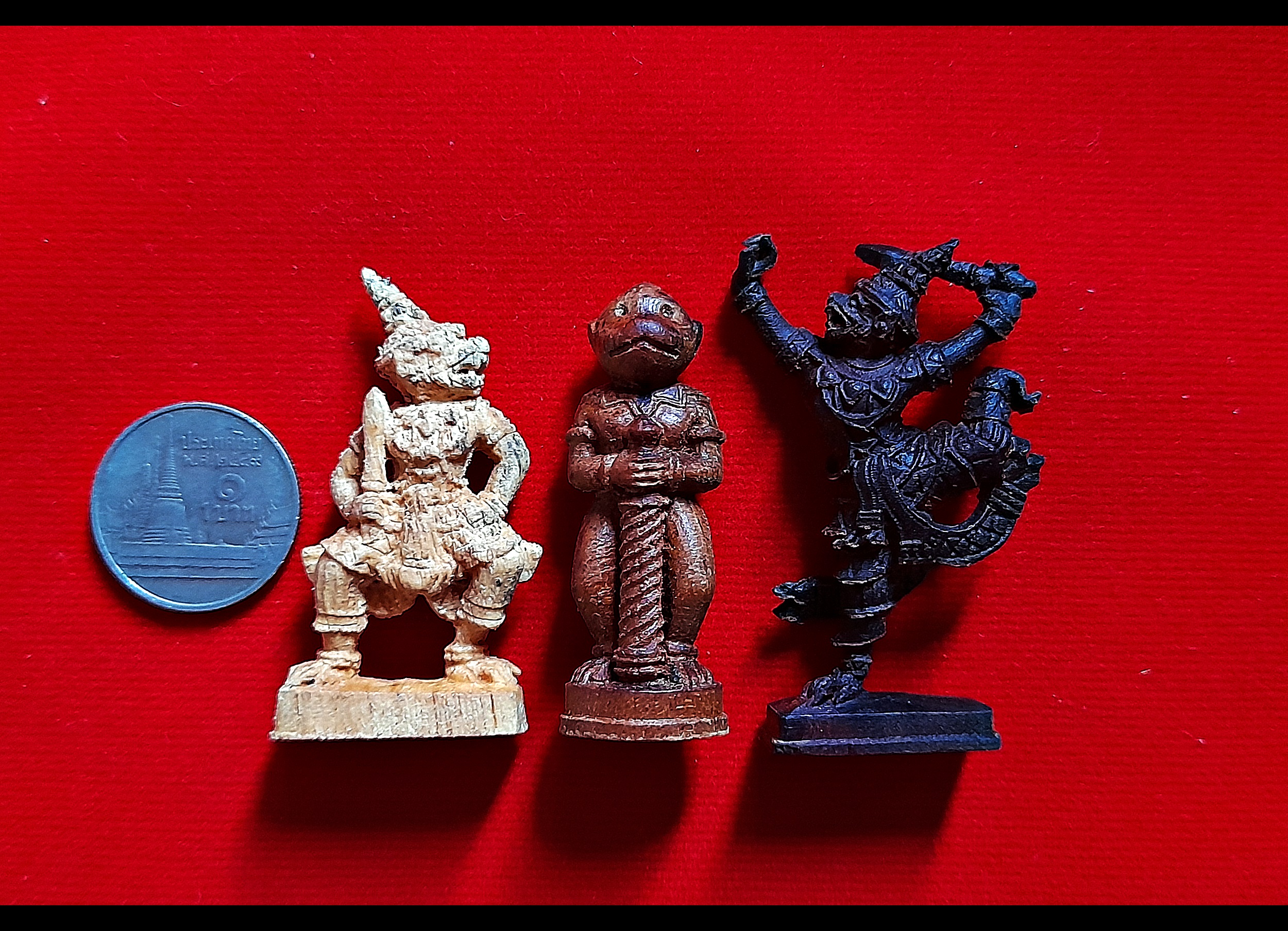 ชุดเครื่องราง เทพพญาวานร ที่มีฤทธิ์เยอะ (#พญาพาลี เนื้อไม้ขนุนฟ้าผ่า #สุครีพหักฉัตร เนื้อไม้พะยูง #องคต เนื้อไม้ขนุนฟ้าผ่า(ฐานบรรจุมวลสาร ผงคชสาร หลวงพ่อดิ่ง วัดบางวัว - ลูกอมหลวงพ่อพริ้ง วัดบางปะกอก) ) ปี2564 #รับประกันแท้ - หลวงพ่อบ๊ะ วัดโพธิ์ลังกา ปลุก