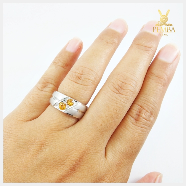 แหวนบุษราคัมแท้ สีน้ำทองสวยใส เงินแท้ ชุบทองคำขาว แหวนพลอยแท้