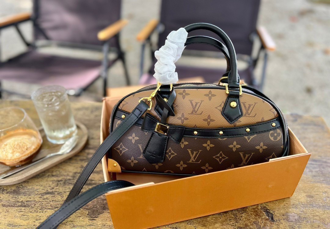 LV x TM - Handbag East West (แอดไลน์ก่อนสั่งซื้อ)