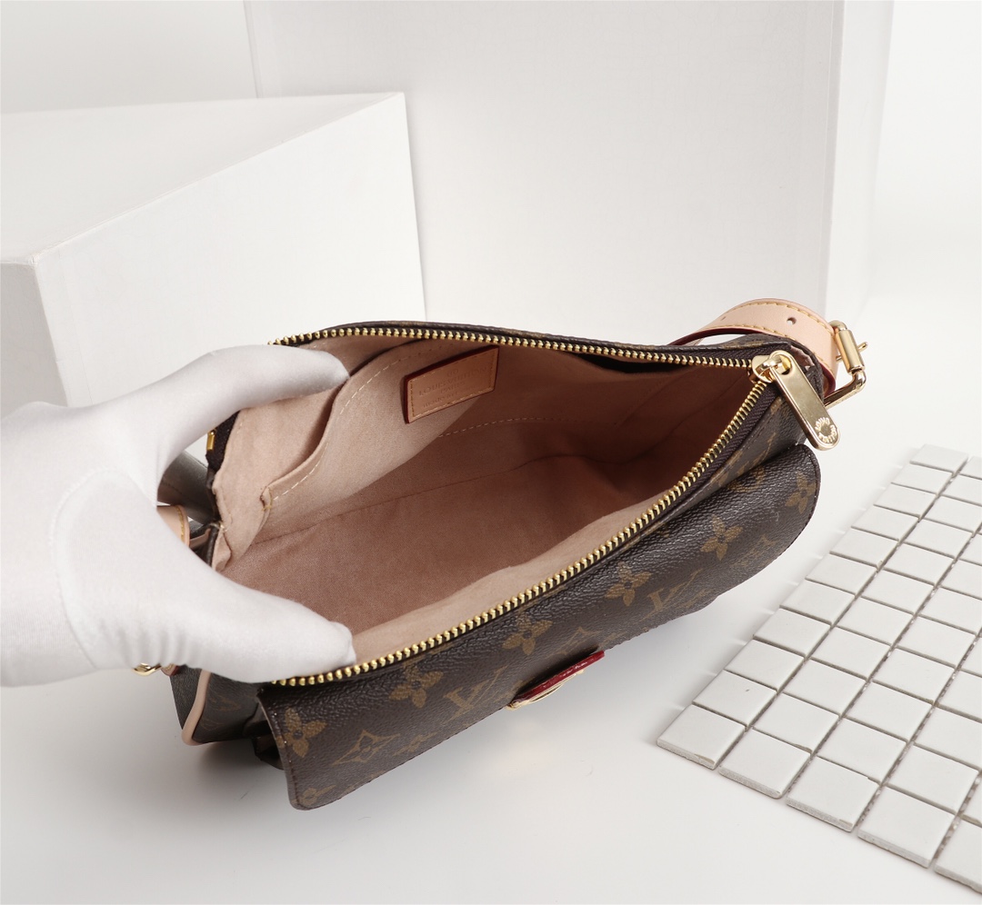 กระเป๋า lv Metis 10 นิ้ว