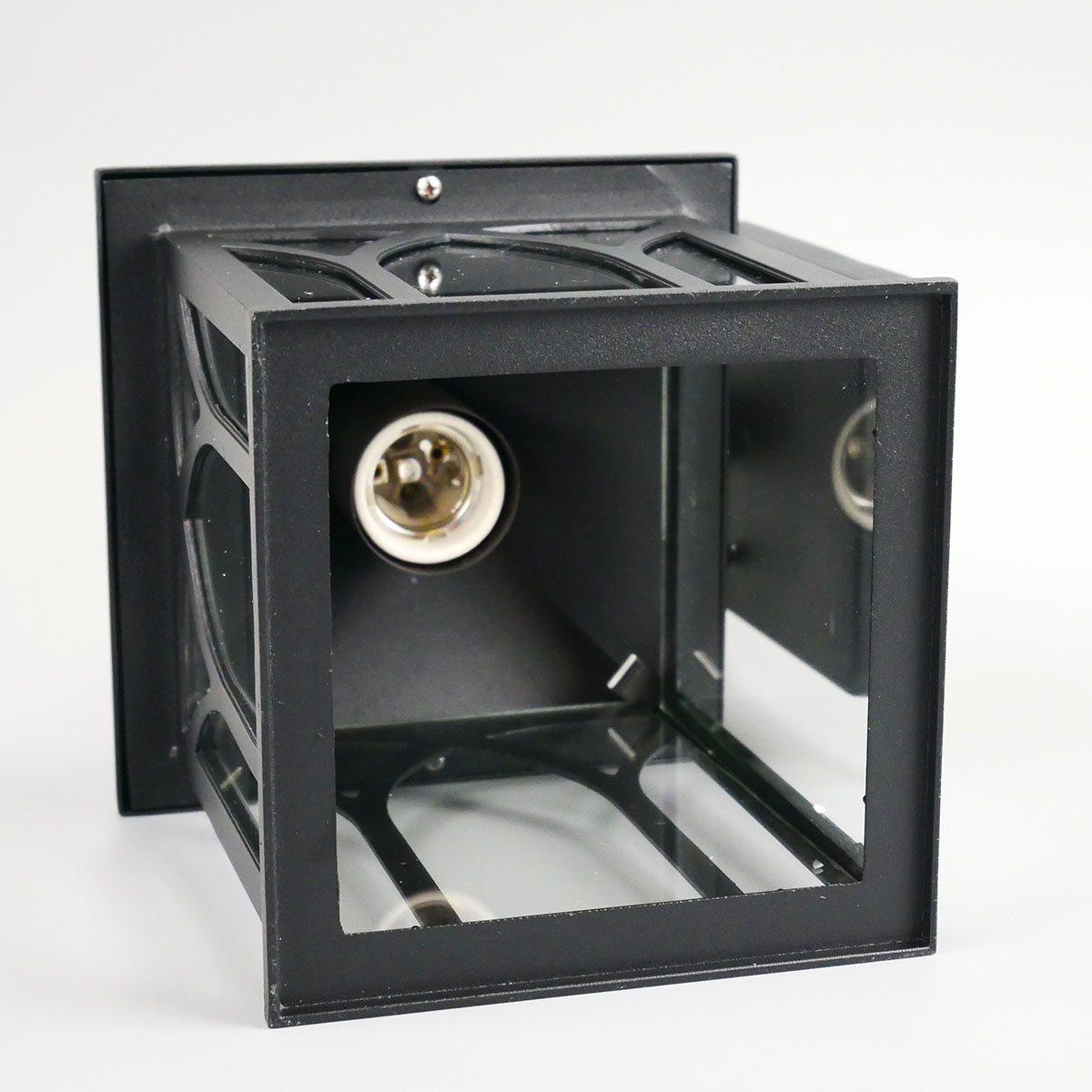 โคมไฟติดผนัง Continental สีดำ [ST-3608]