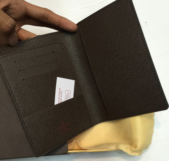 ซองใส่พาสปอร์ต lv passport cover สีน้ำตาล ลาย demier
